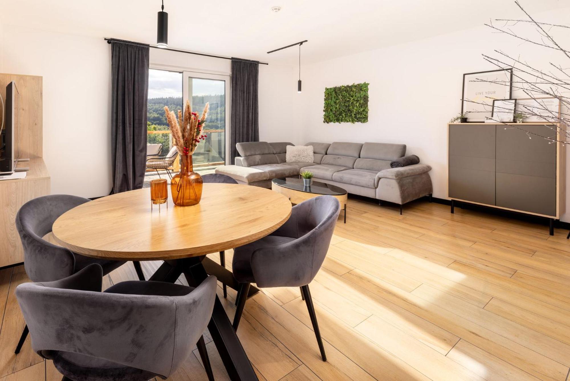 Apartamenty Larice - Podgrzewany Basen, Balia I Sauna Świeradów-Zdrój المظهر الخارجي الصورة